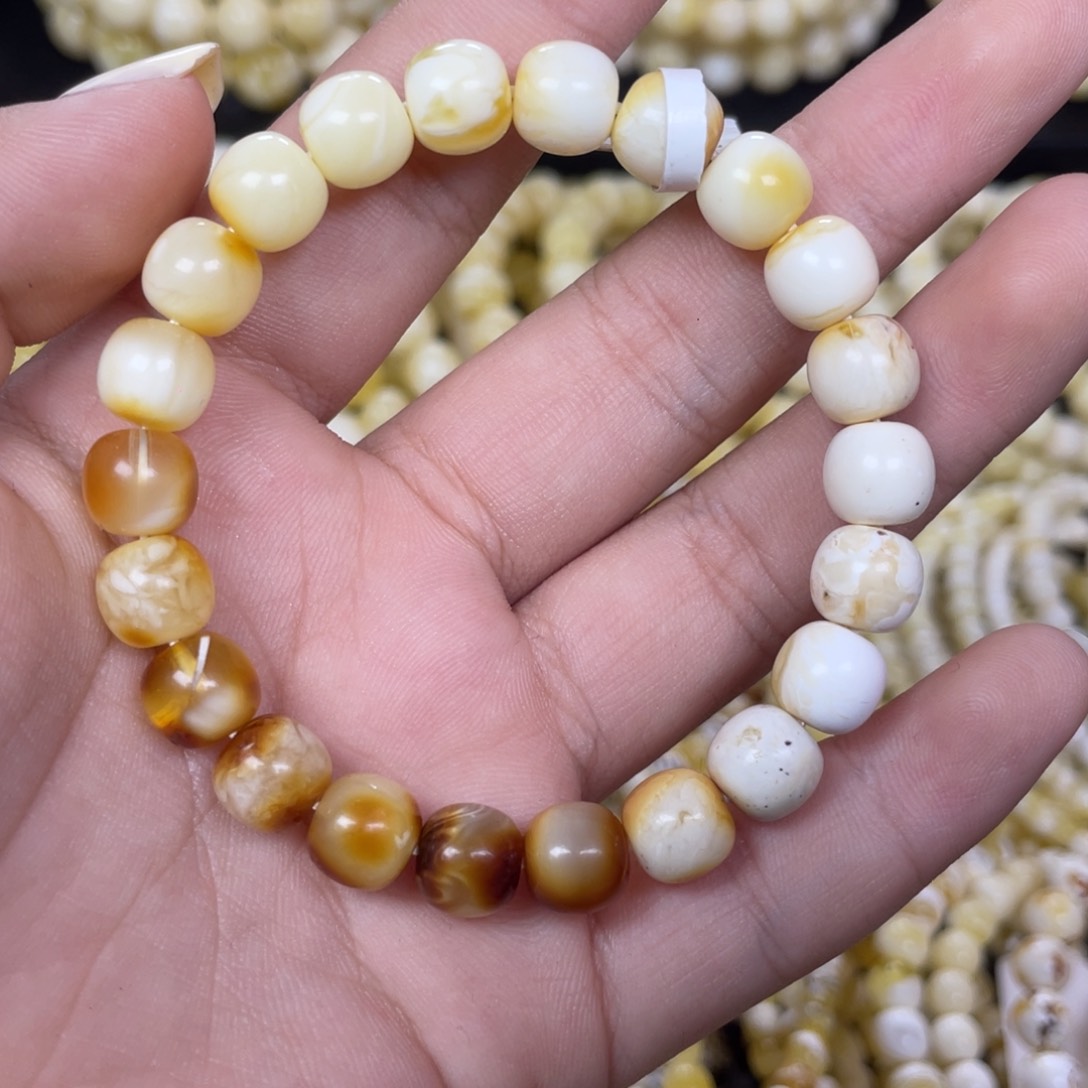 蜜蜡未镶嵌珠宝奇石8.5m