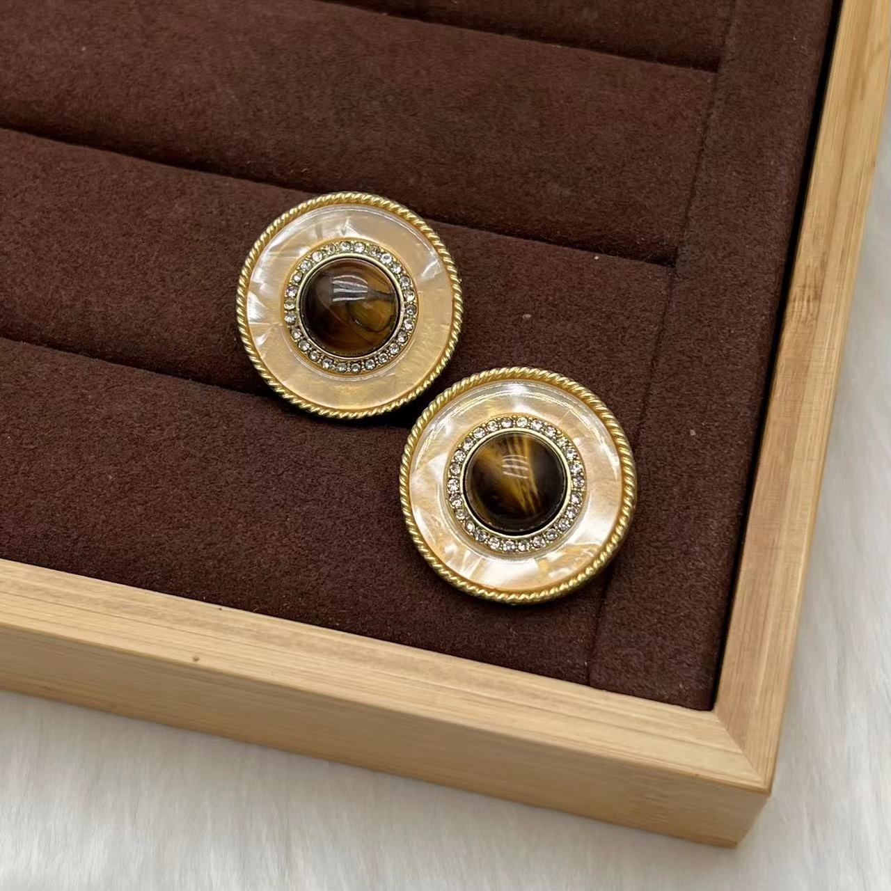 合金亚克力耳饰 远远（YY103） 小众耳钉精致时尚耳饰百搭复古