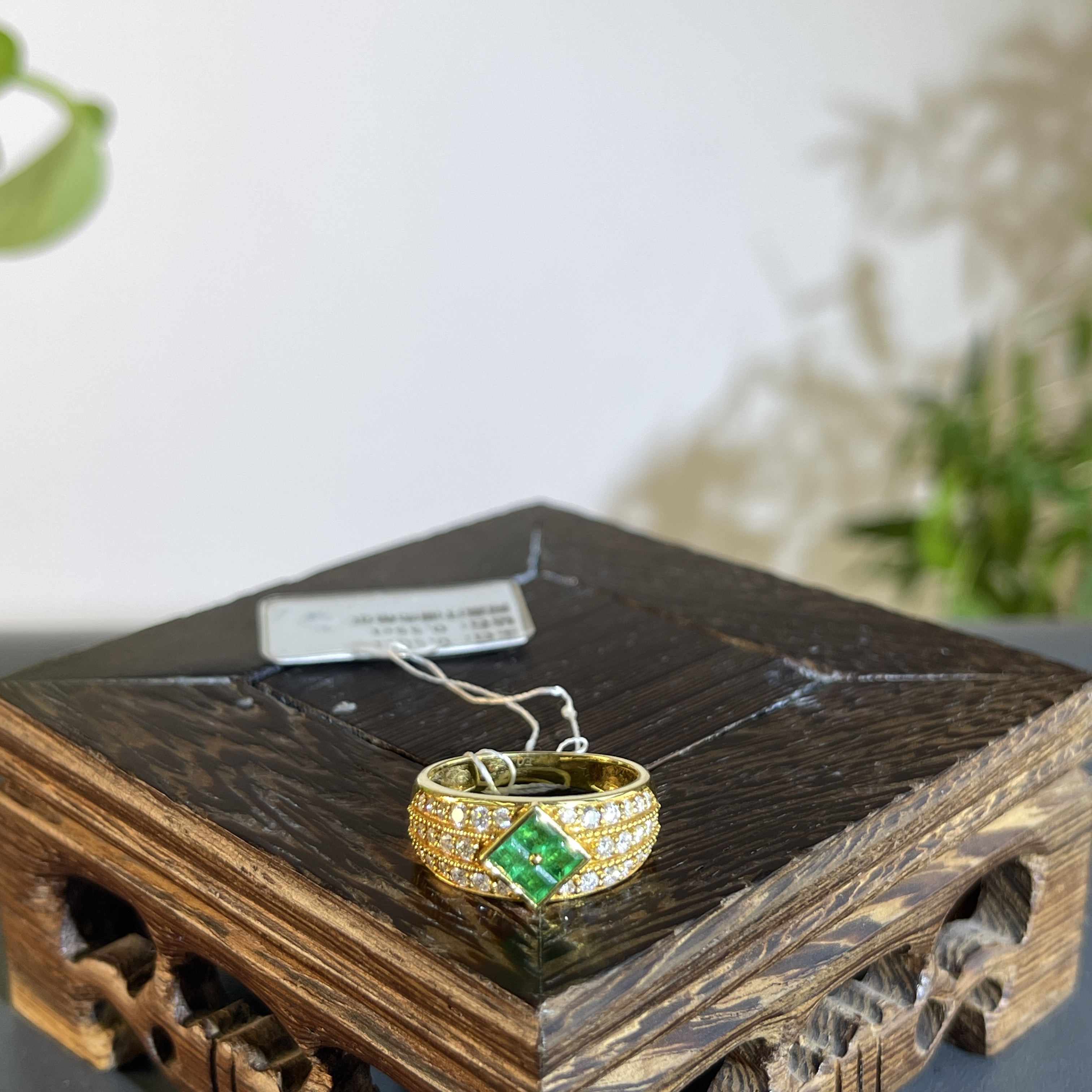 JTA15-152  18K黄祖母绿戒指14#