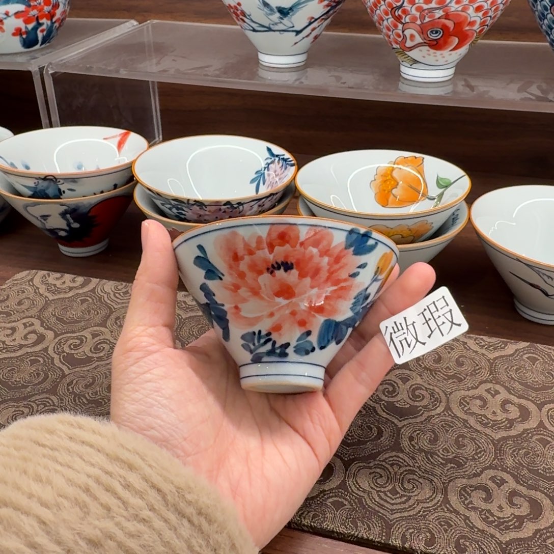 釉下手绘茶具微瑕