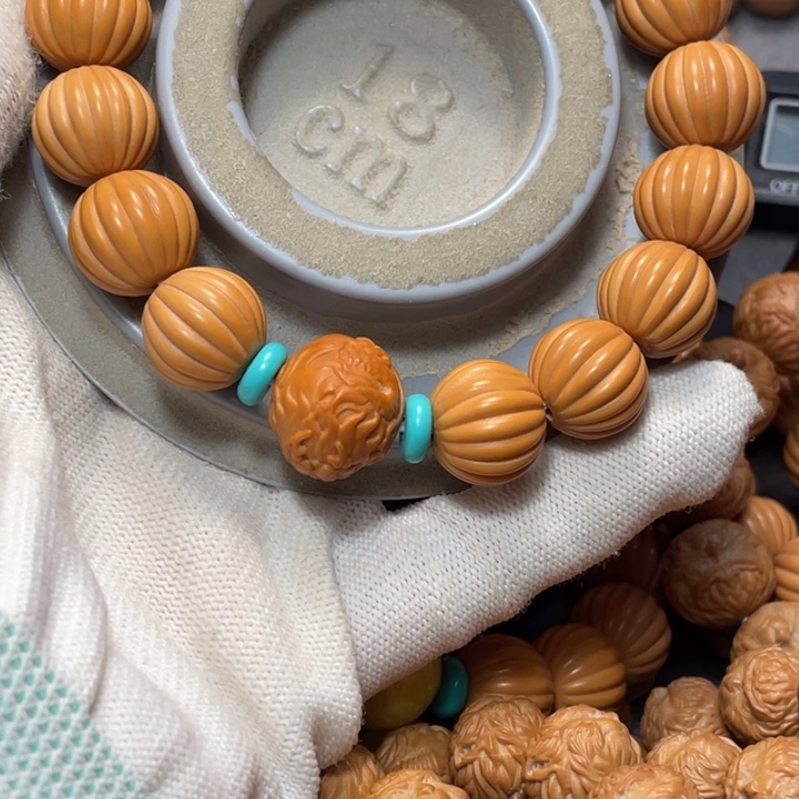 猴头核桃手串?***?瓜珠