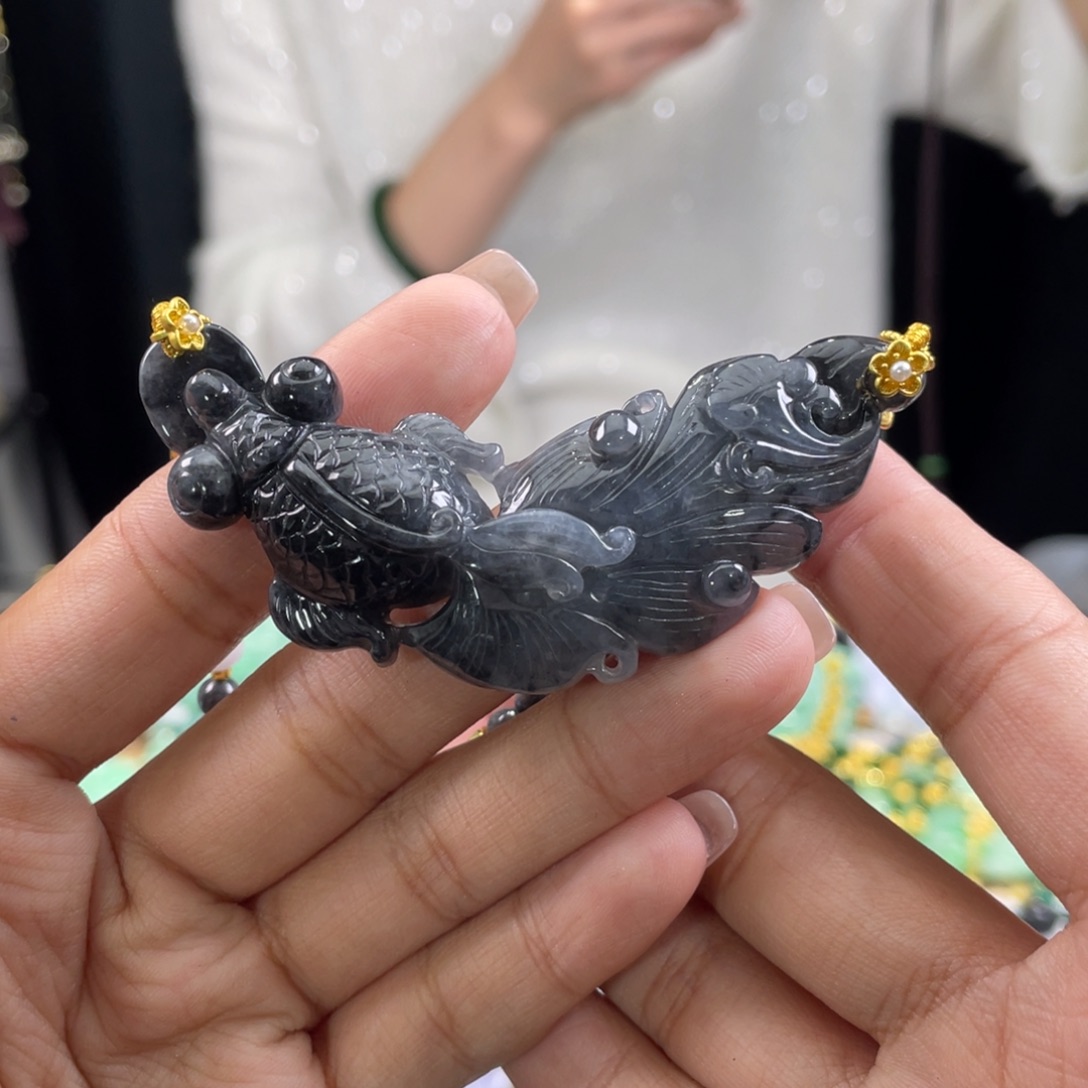 翡翠颈饰未镶嵌代编织