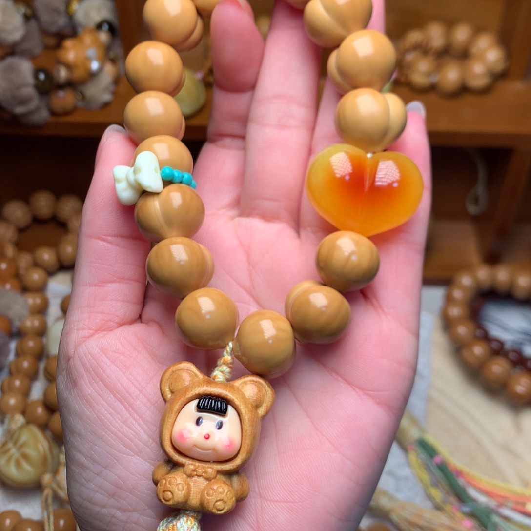 猴头核桃吊坠16高定屁桃手持定制