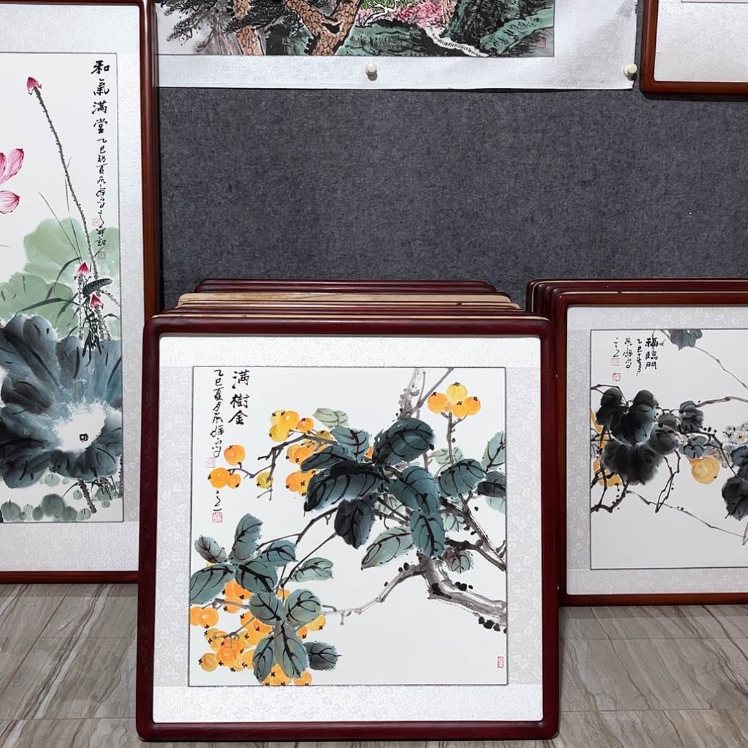 国画书画作品带框63×63厘米