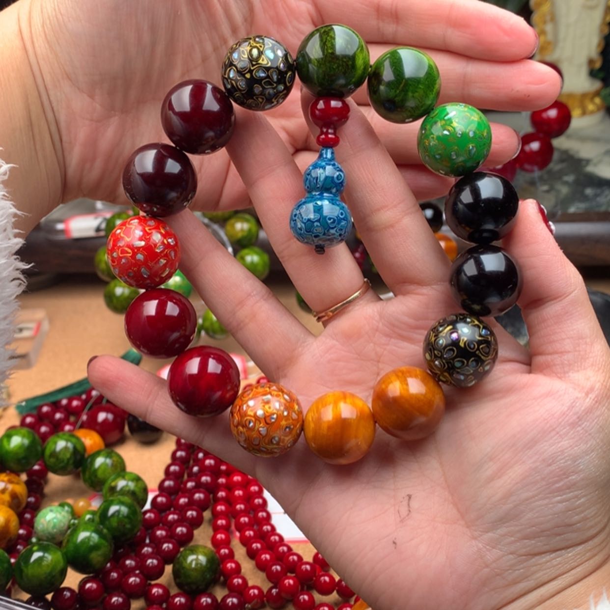 【闪购商品】松木（琥珀木）手串/手链乾*2.0多宝珠配大漆珠