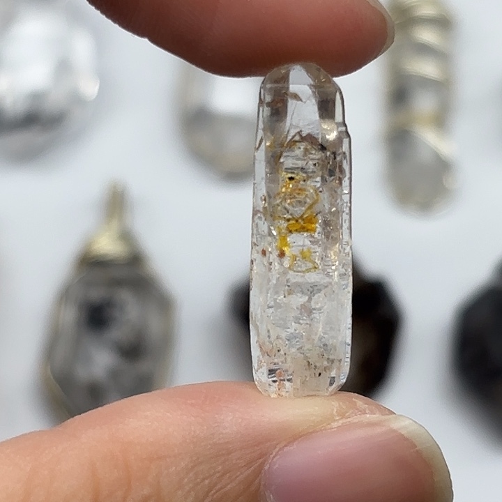 水晶颈饰未镶嵌巴基斯坦油胆闪灵钻28mm