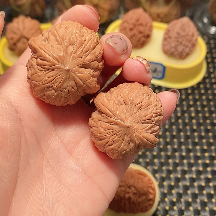 该***示核桃手串/手链36尺寸铁锤