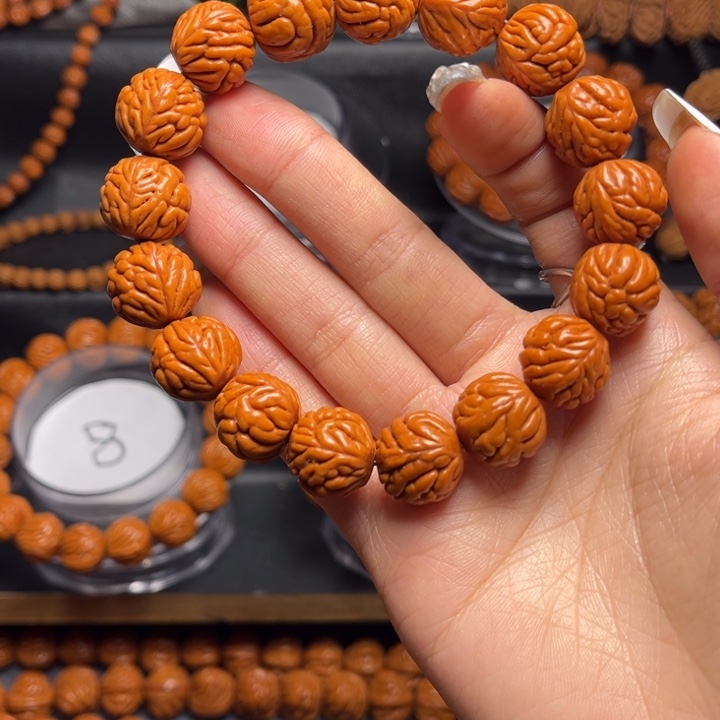 桃核手串桃核单圈野生小豹子头