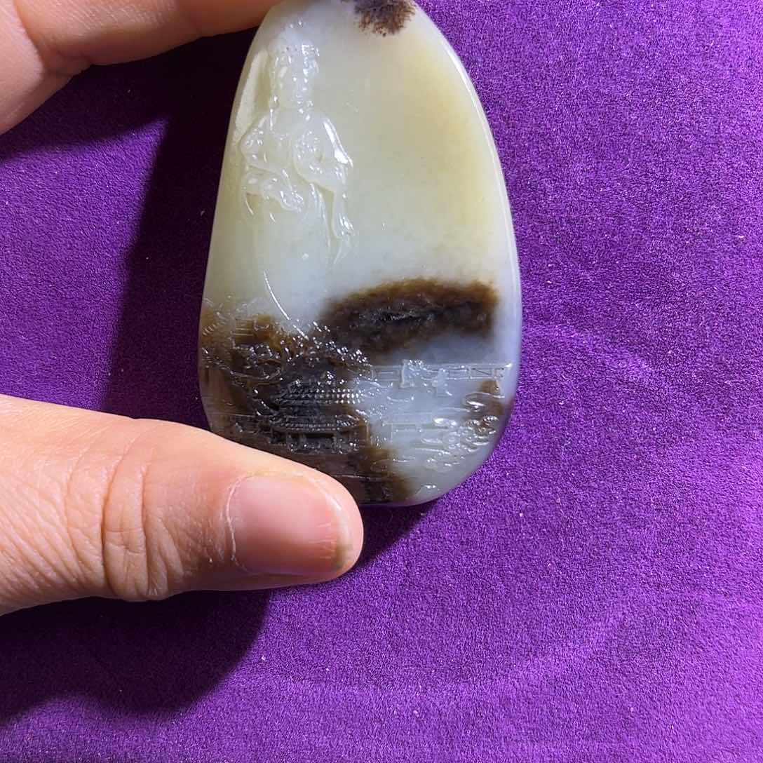 和田玉颈饰未镶嵌巧*力