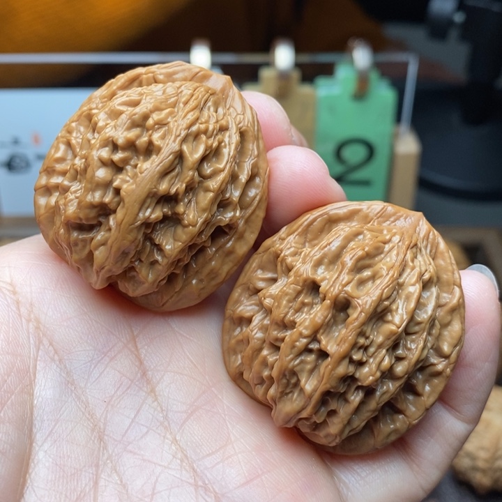 文玩核桃把件虎头39