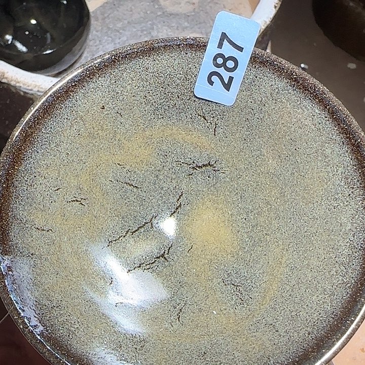 茶盏我要看电视啦打了就