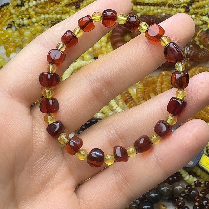 琥珀未镶嵌珠宝奇石