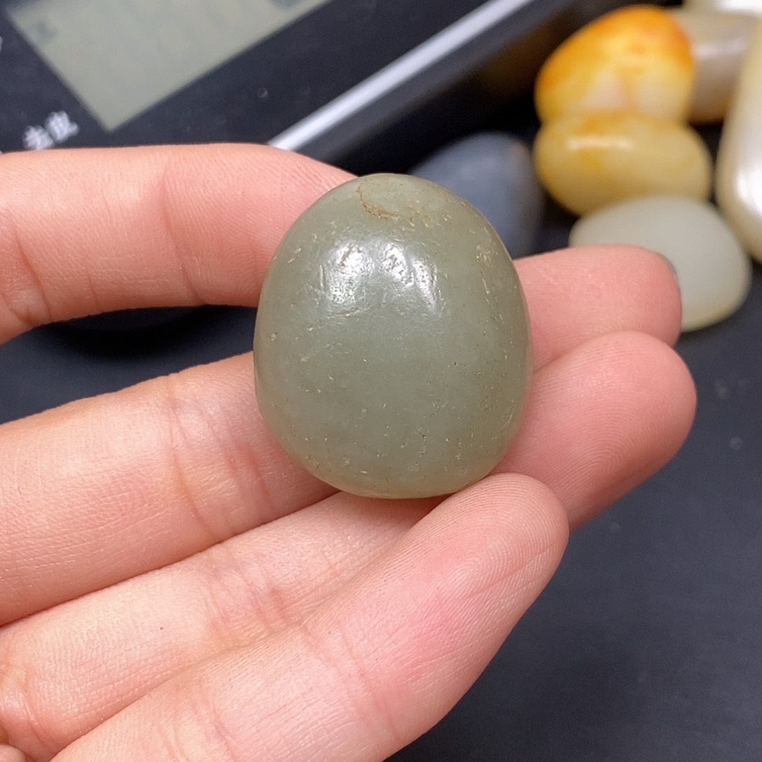 和田玉（糖玉）未镶嵌挂件