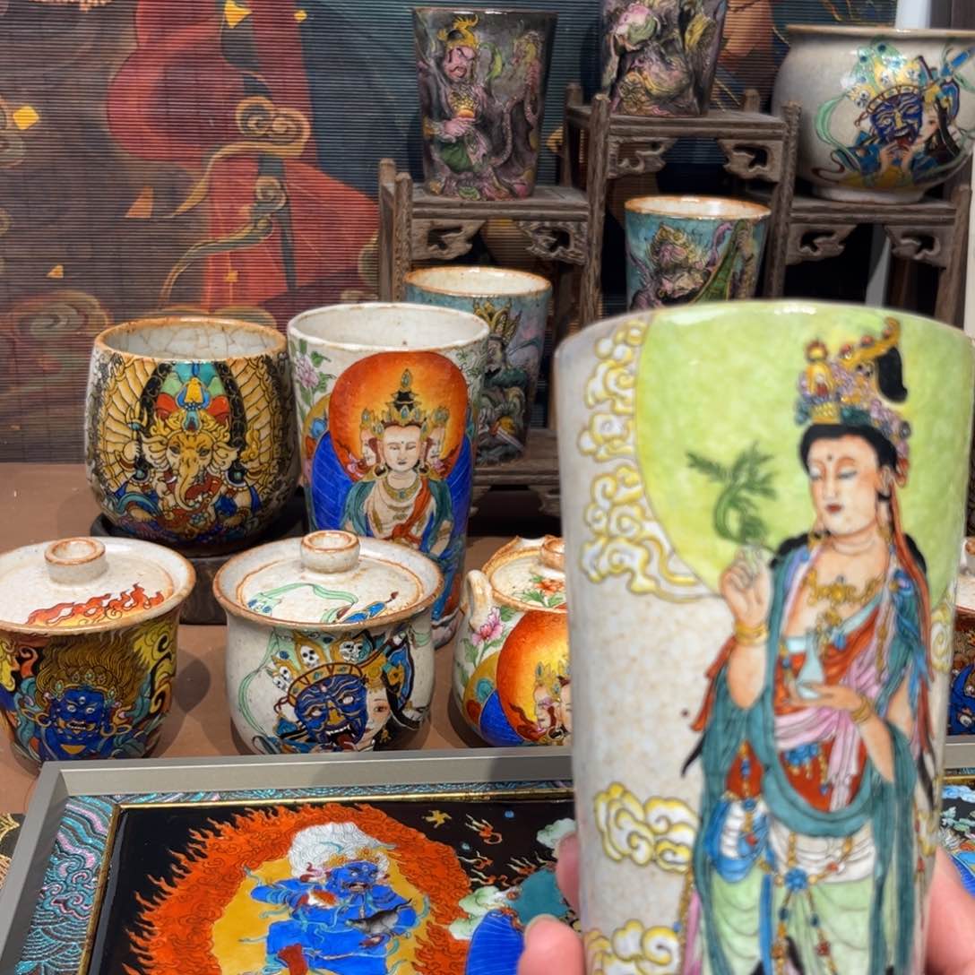 手工手绘观音茶杯