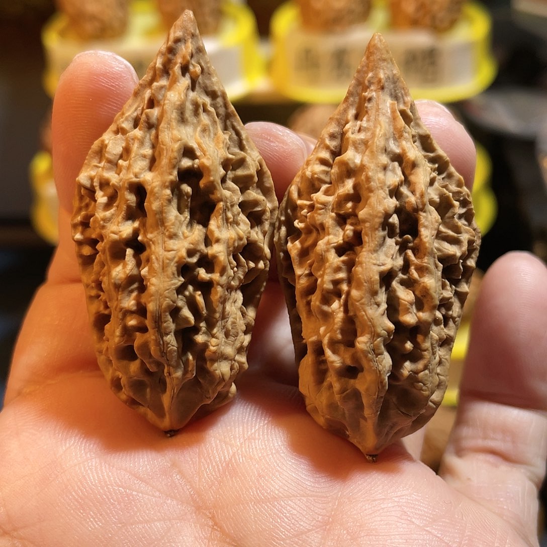 文玩核桃吊坠霸王枪