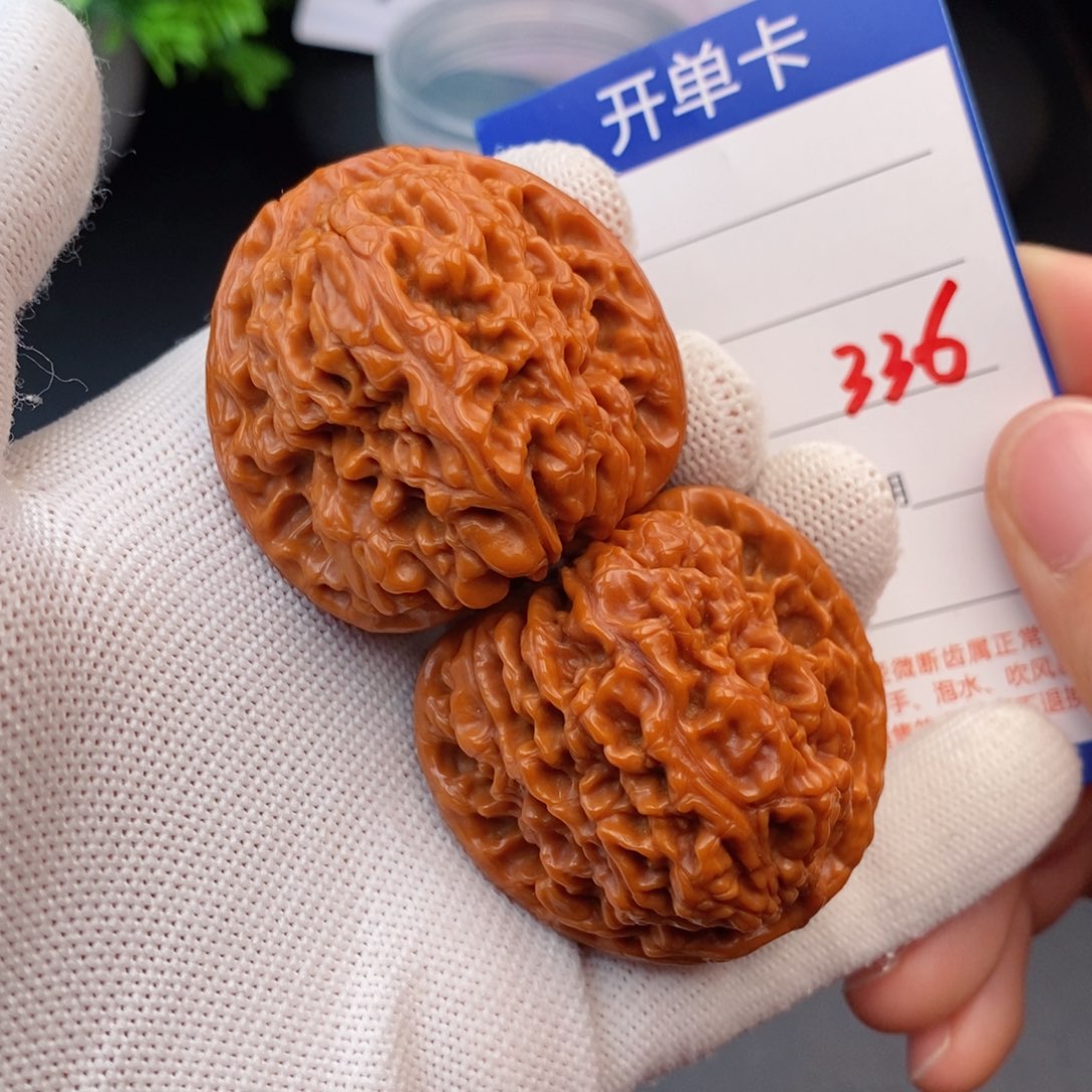 文玩核桃把件42南疆石336