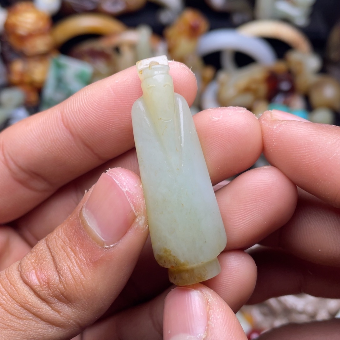 和田玉（糖玉）挂件未镶嵌