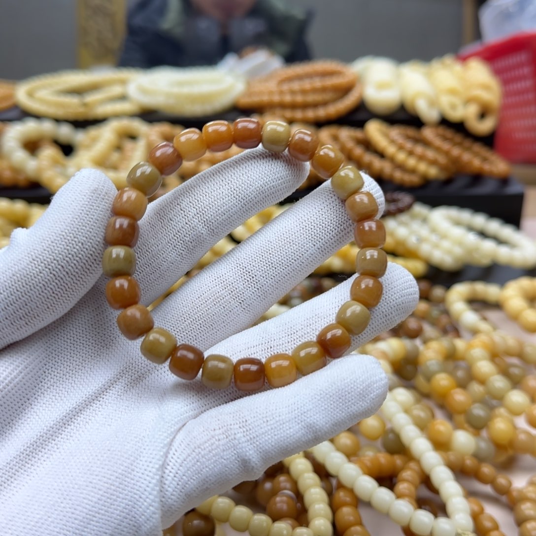 菩提根/象牙果手串8.9 5年 鬼工 花皮多宝