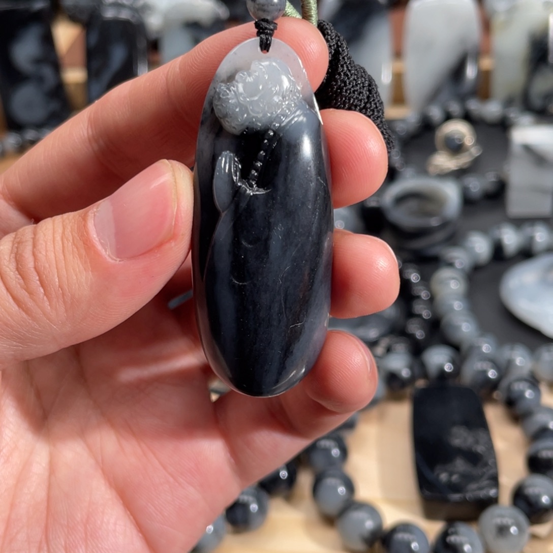 和田玉未镶嵌手串