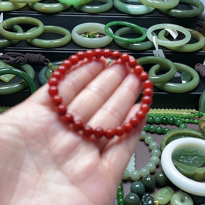 南红玛瑙未镶嵌手链