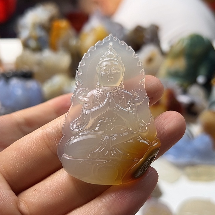 玛瑙/玉髓颈饰未镶嵌