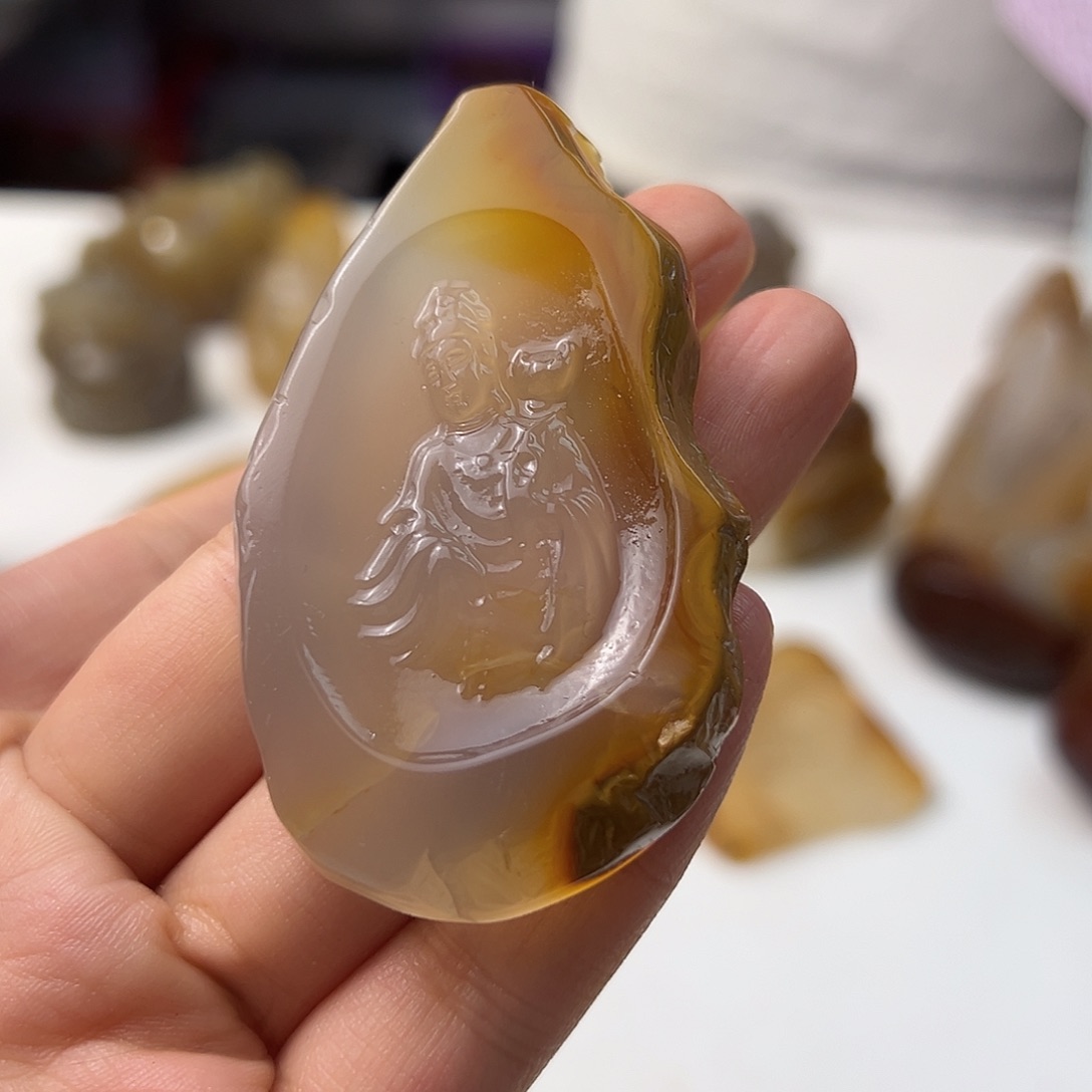 未镶嵌颈饰玛瑙/玉髓
