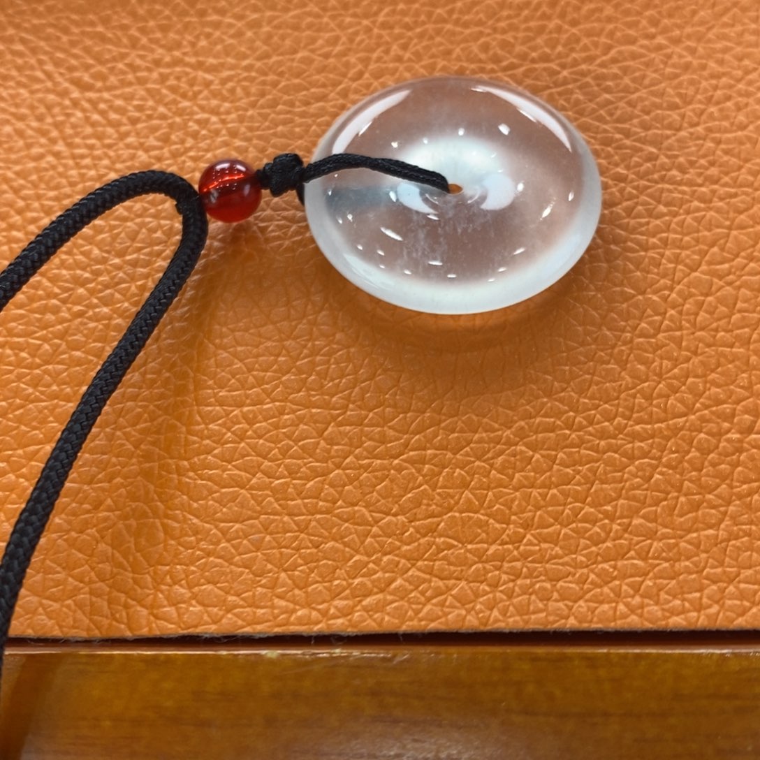 石英质玉吊坠(不含链)未镶嵌