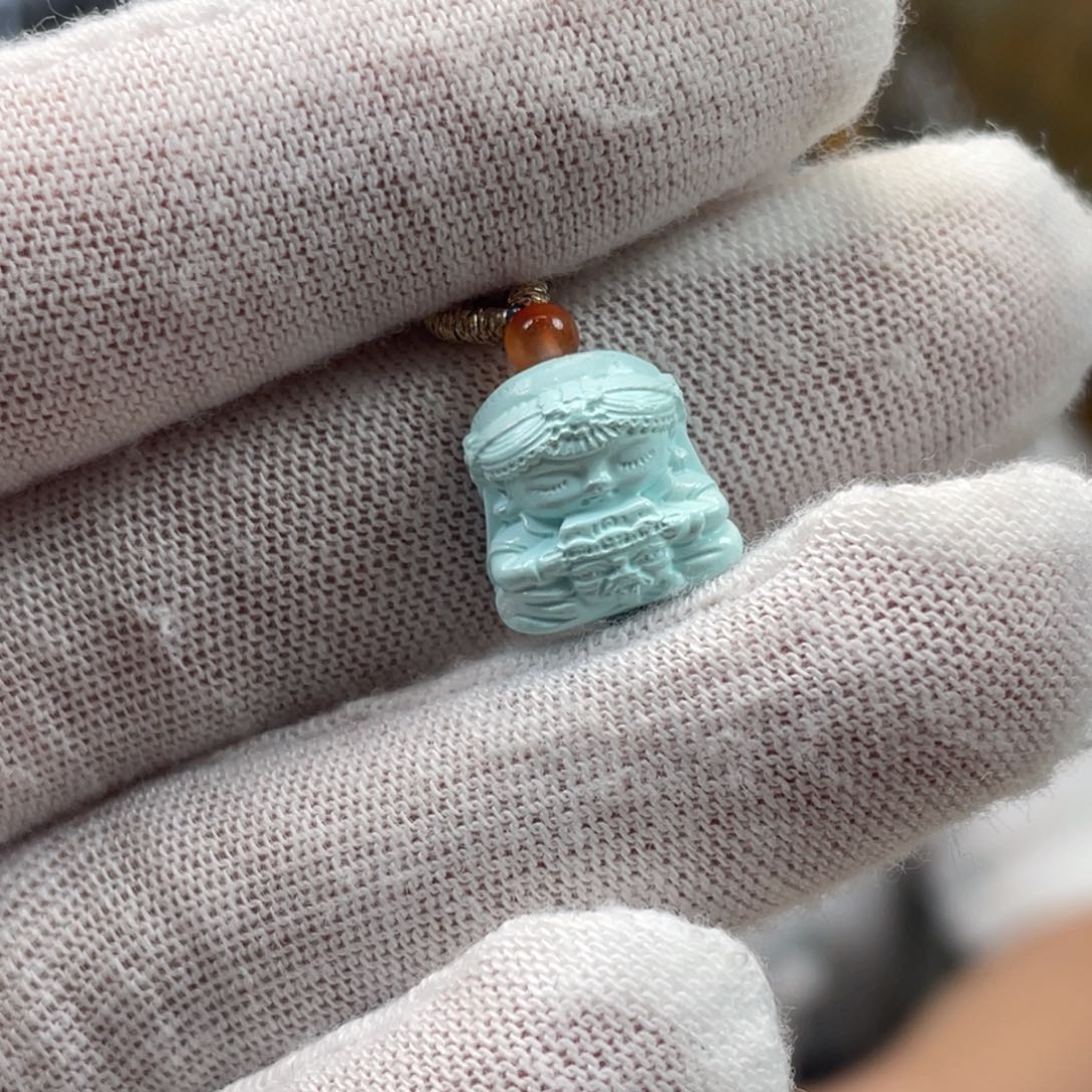 绿松石未镶嵌挂件