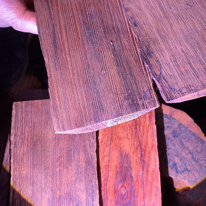 锋***忆木印度小叶紫檀料