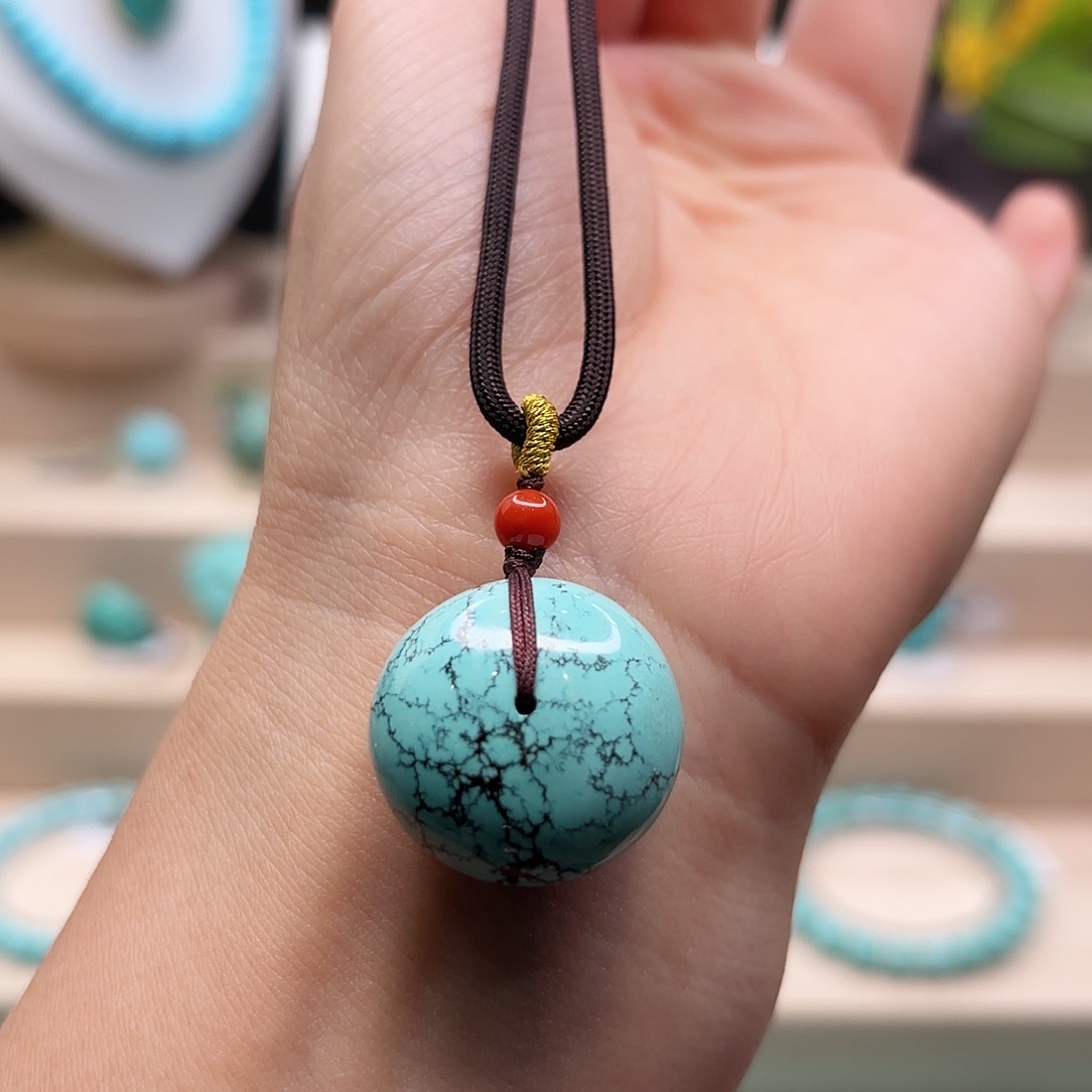 绿松石配饰未镶嵌