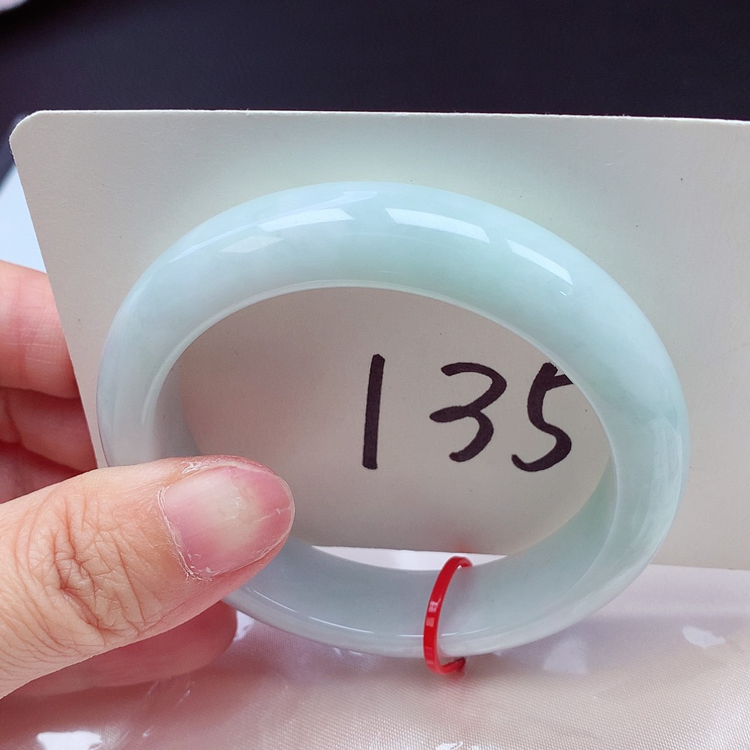 翡翠未镶嵌手镯翡翠