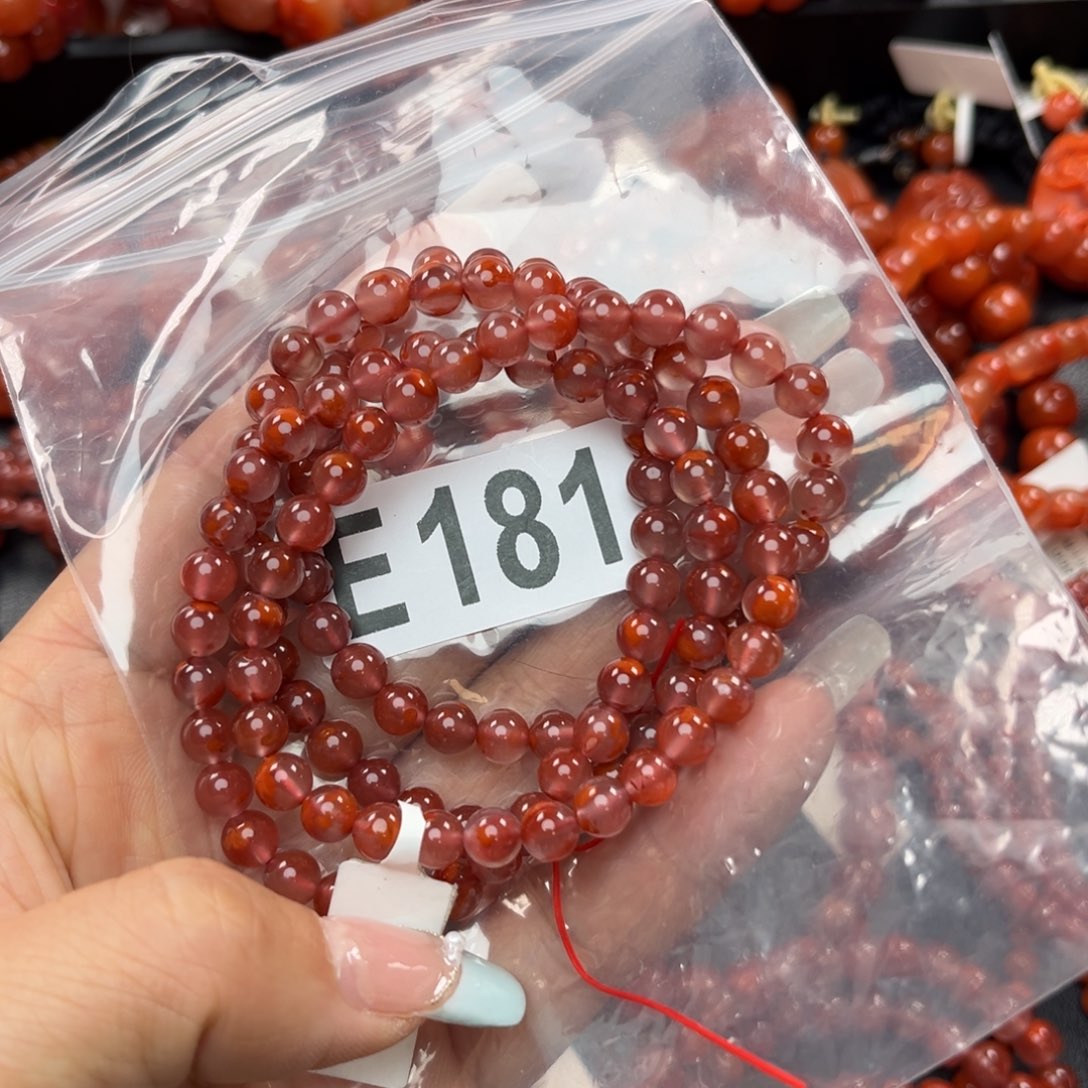 南红玛瑙珠宝奇石未镶嵌S****?6