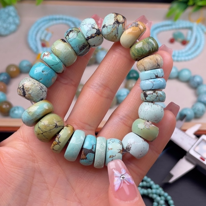 绿松石珠宝奇石未镶嵌