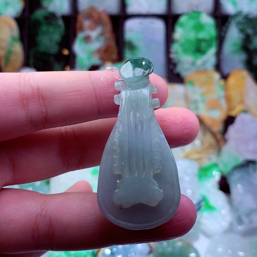 【闪购商品】翡翠颈饰未镶嵌挂件