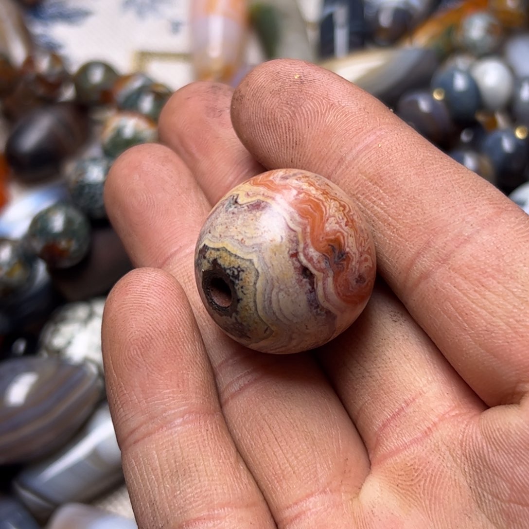 玛瑙/玉髓颈饰合金小*鄙