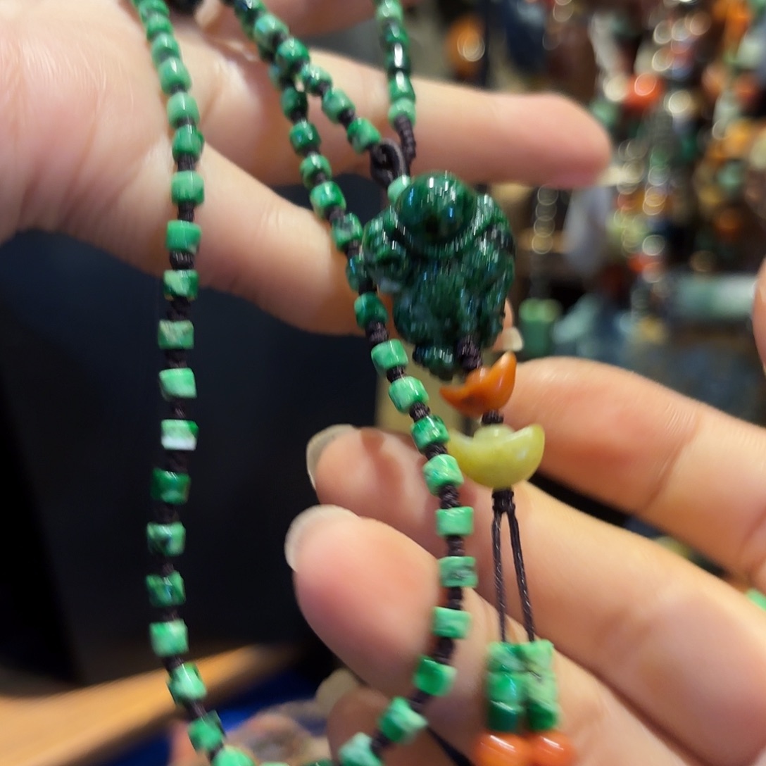 翡翠未镶嵌颈饰原创