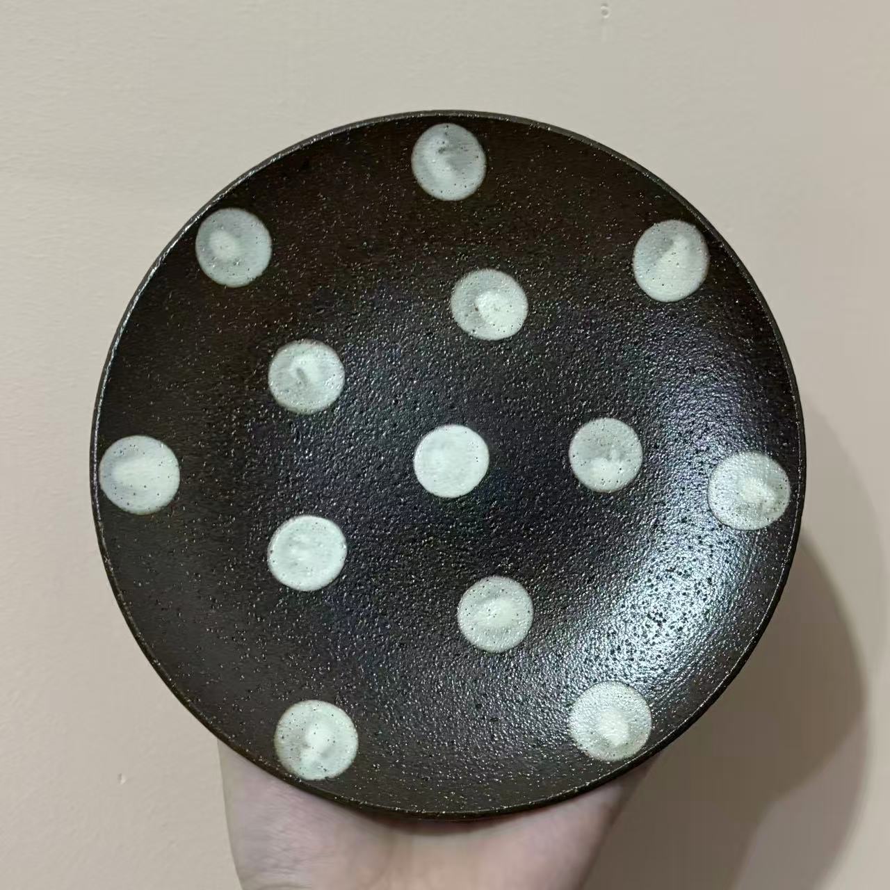 231紫砂波点圆形小碟子