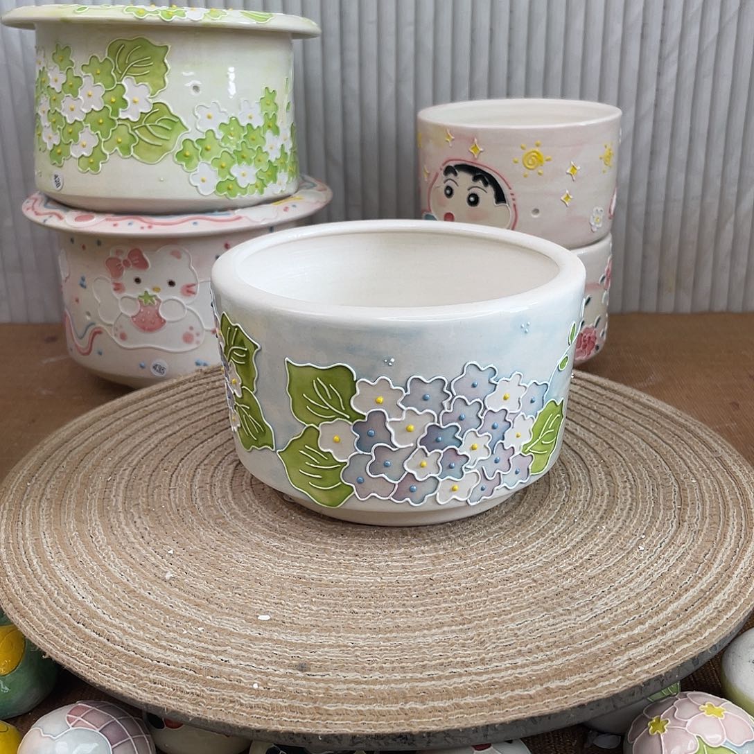 手绘手工制作陶瓷瑕疵