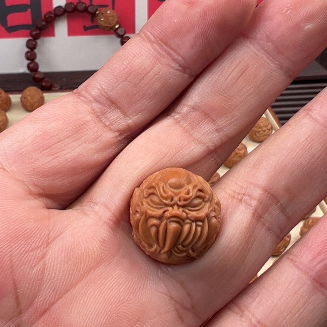 A***钳吊坠核桃暴力牙恶僧系列单颗18