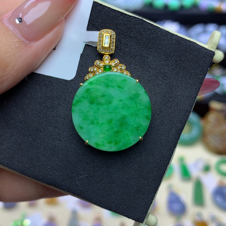 翡翠手链18K金镶嵌翡翠