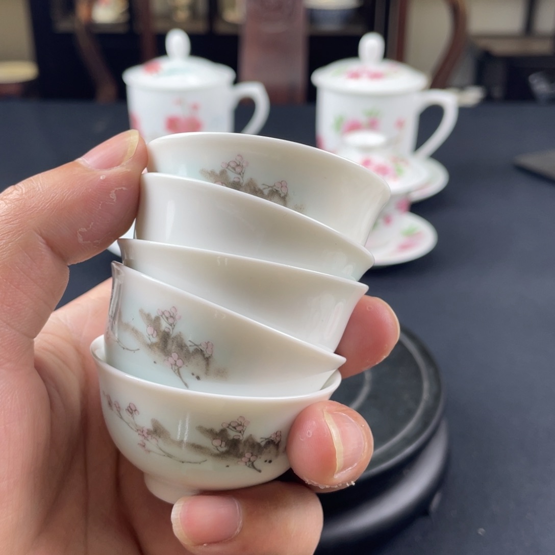 瓷片轻工业陶瓷研究所