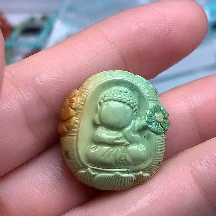 雪***宝绿松石未镶嵌珠宝奇石