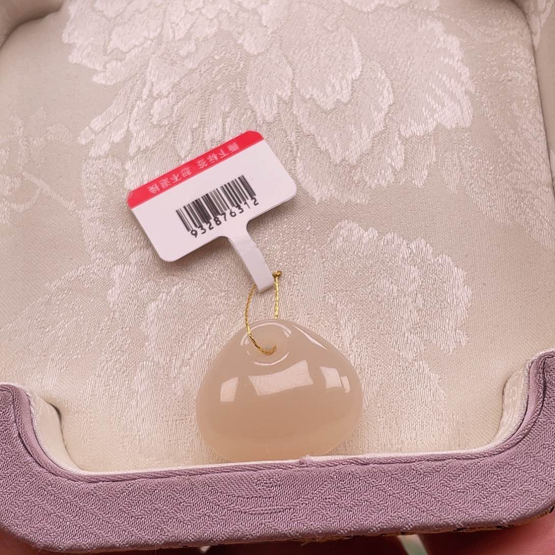 和田玉吊坠(不含链)未镶嵌