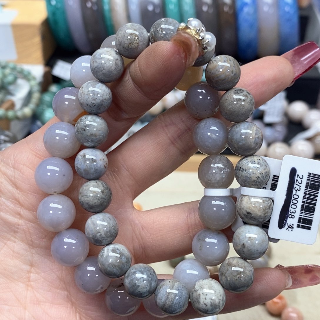 硅化珊瑚（珊瑚玉）手链未镶嵌我***肉028