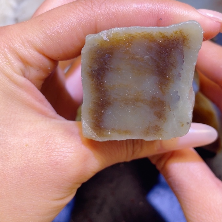 和田玉未镶嵌珠宝半成品