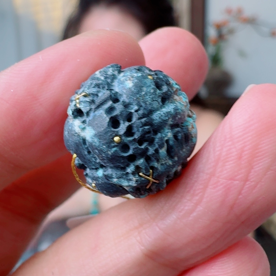 未镶嵌绿松石珠宝奇石