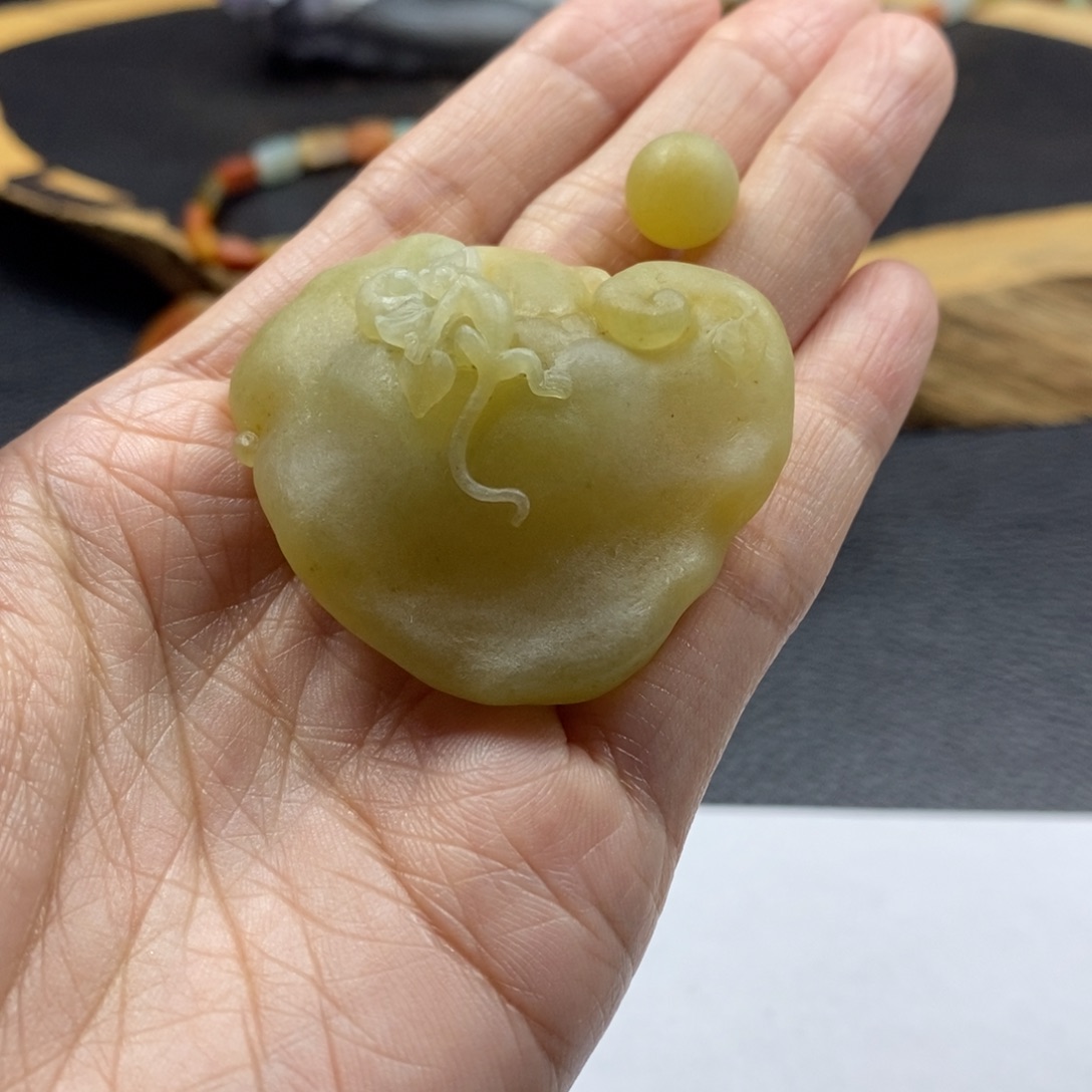 瓜****定制翡翠未镶嵌如意