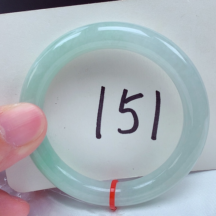 翡翠未镶嵌手镯翡翠