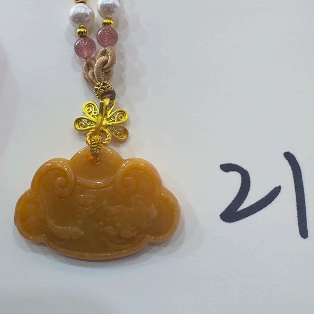 翡翠颈饰未镶嵌老坑