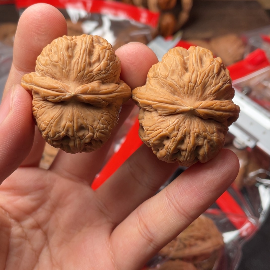 吊坠文玩核桃草**?1